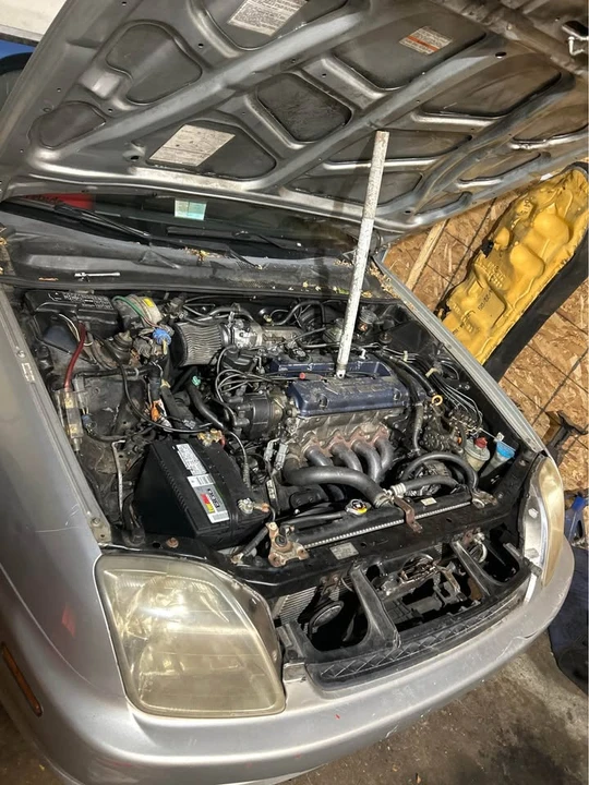 2000 Honda Prelude 5th Gen - Image 9 of 11