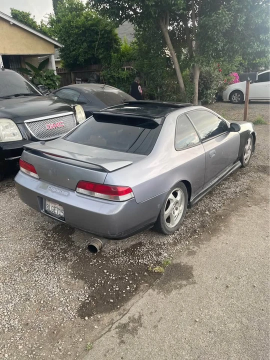 2000 Honda Prelude 5th Gen - Image 12 of 20
