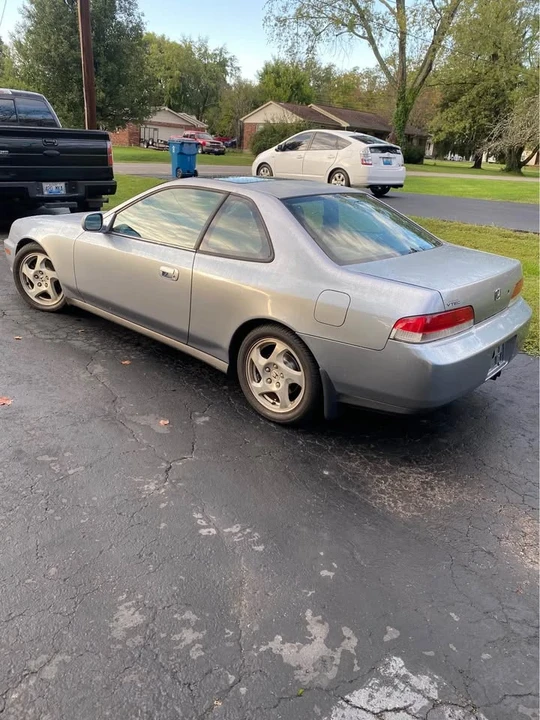 2000 Honda Prelude 5th Gen - Image 7 of 19