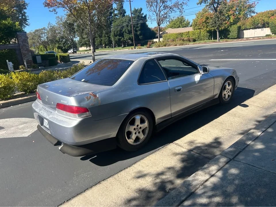 2000 Honda Prelude 5th Gen - Image 3 of 5