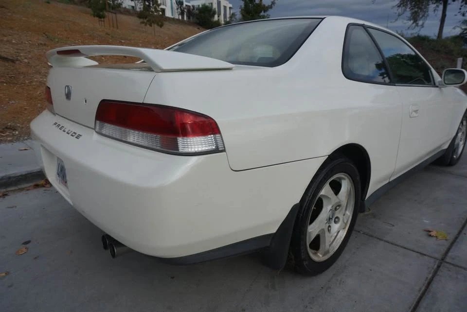 2000 Honda Prelude 5th Gen - Image 4 of 20