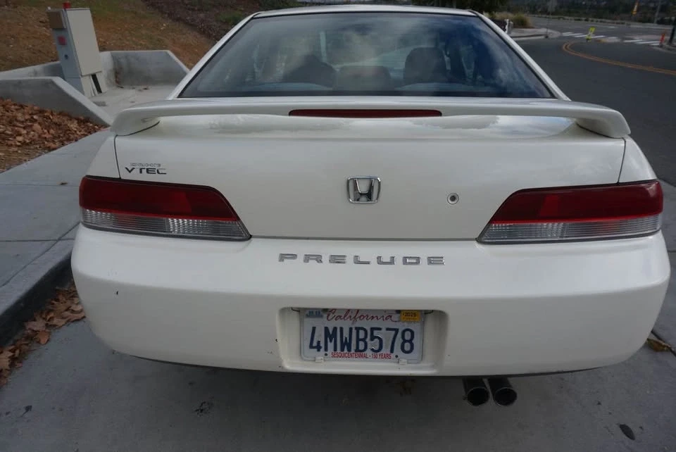 2000 Honda Prelude 5th Gen - Image 6 of 20