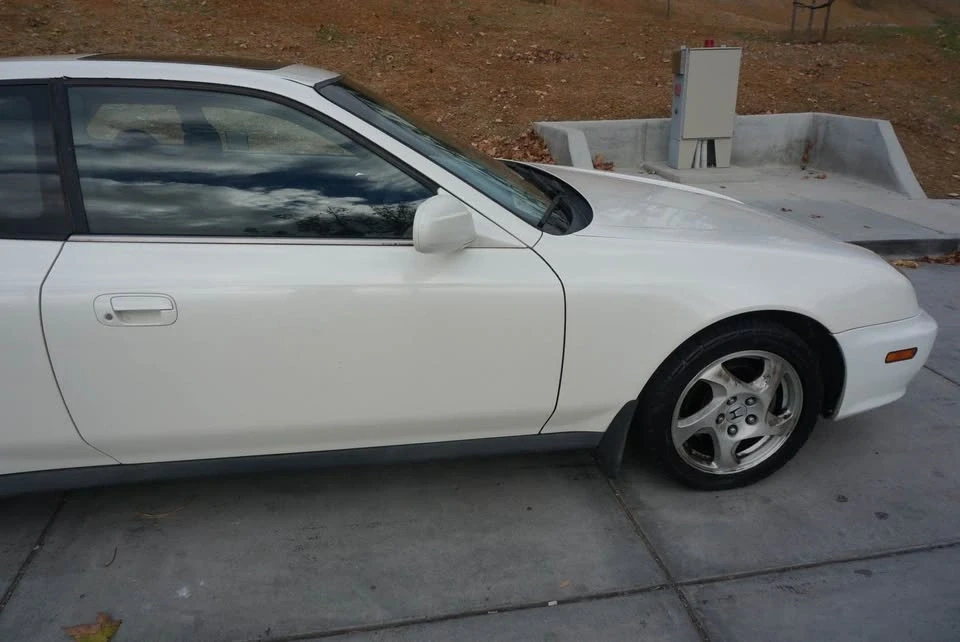 2000 Honda Prelude 5th Gen - Image 13 of 20