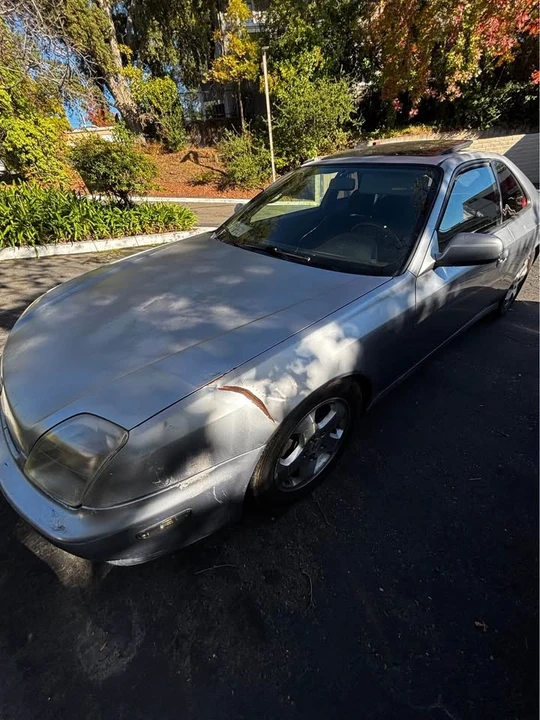 2000 Honda Prelude 5th Gen - Image 2 of 8