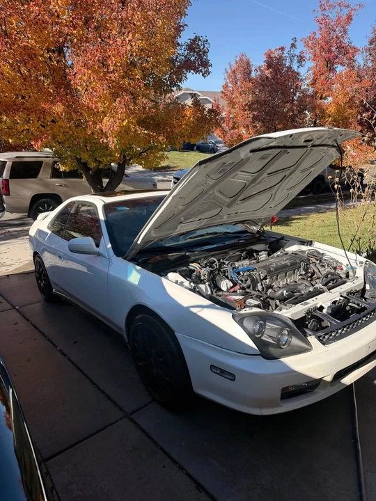 2000 Honda Prelude 5th Gen - Image 3 of 3