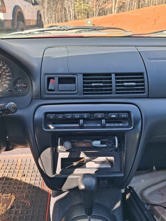 2000 Honda Prelude 5th Gen - Image 4 of 10