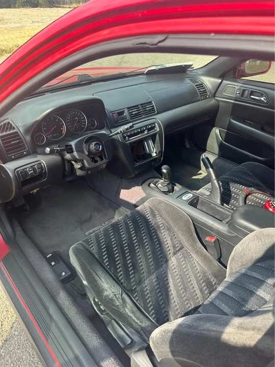 2000 Honda Prelude 5th Gen - Image 5 of 9