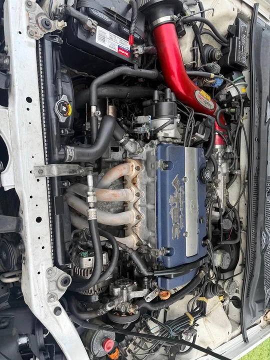 2000 Honda Prelude 5th Gen - Image 2 of 4
