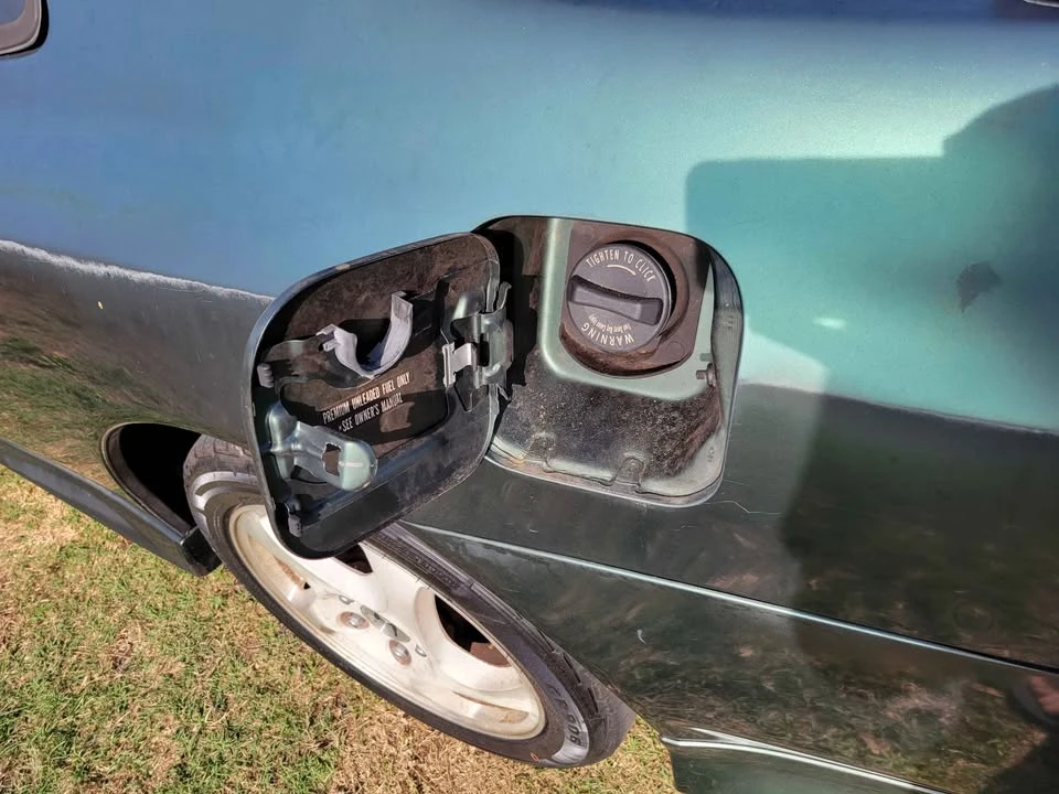 2000 Honda Prelude 5th Gen - Image 6 of 11