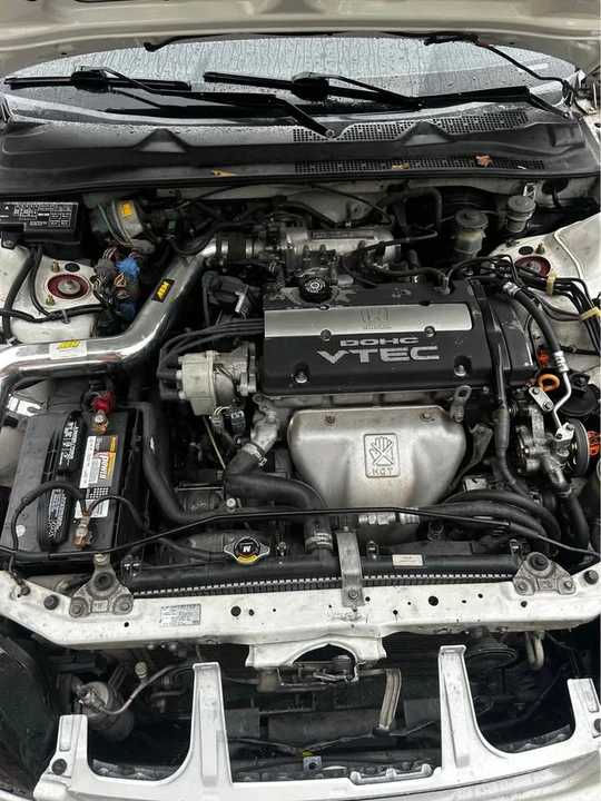 2000 Honda Prelude 5th Gen - Image 8 of 9