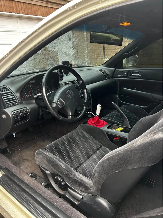 2000 Honda Prelude 5th Gen - Image 6 of 9