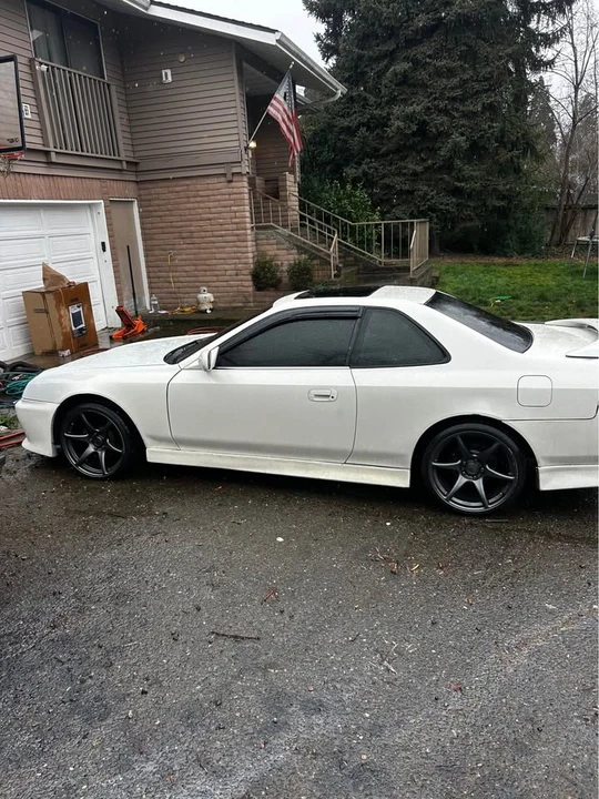 2000 Honda Prelude 5th Gen - Image 5 of 9