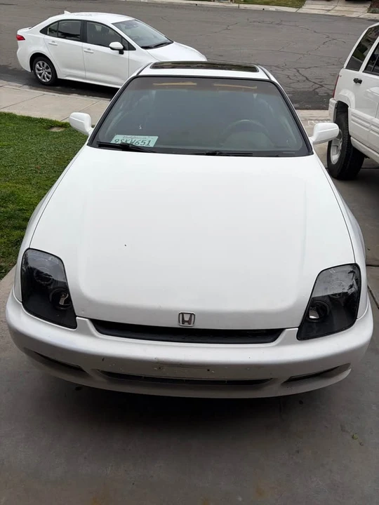 2000 Honda Prelude 5th Gen - Image 2 of 8