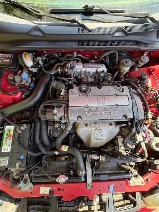 2000 Honda Prelude 5th Gen - Image 2 of 12
