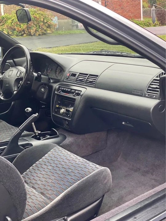 2000 Honda Prelude 5th Gen - Image 14 of 19