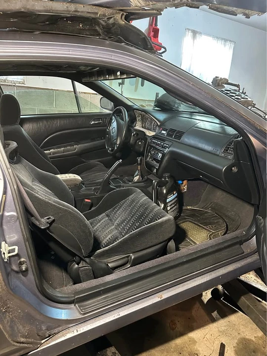 2000 Honda Prelude 5th Gen - Image 7 of 12