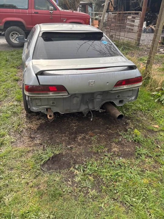 2000 Honda Prelude 5th Gen - Image 5 of 6