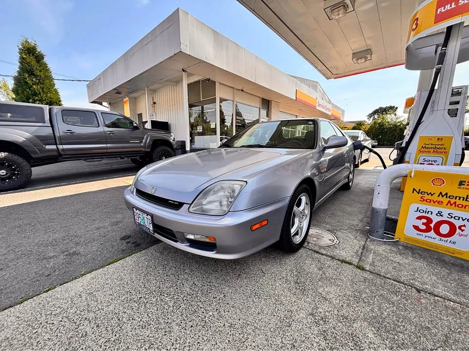 2000 Honda Prelude 5th Gen - Image 1 of 9