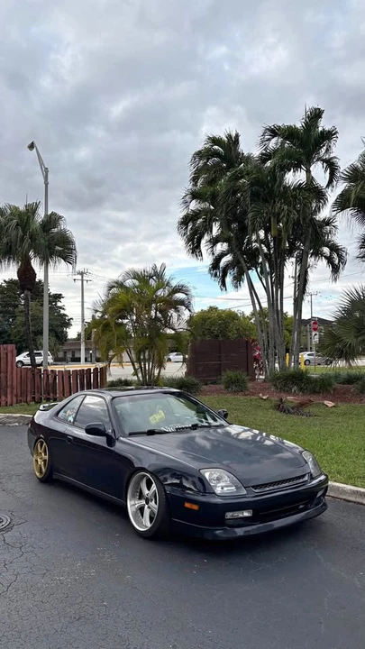 2000 Honda Prelude 5th Gen - Image 1 of 5