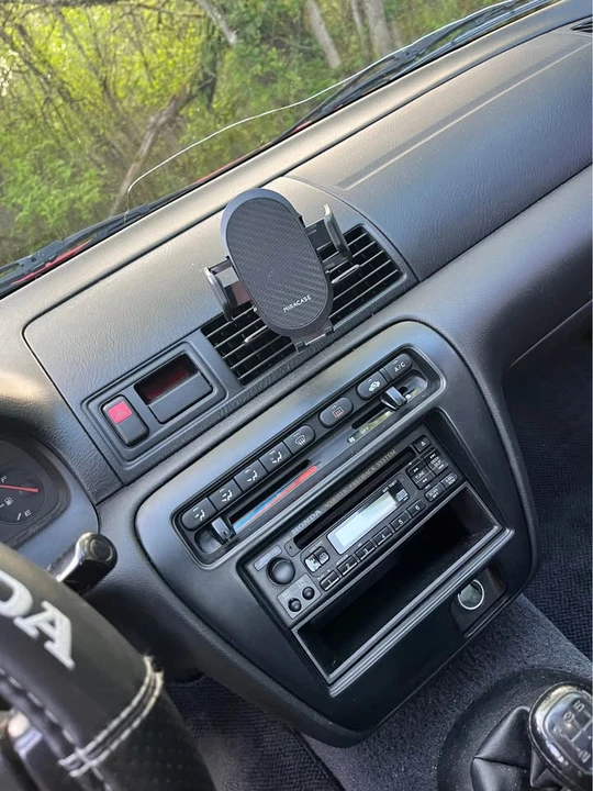 2000 Honda Prelude 5th Gen - Image 9 of 12
