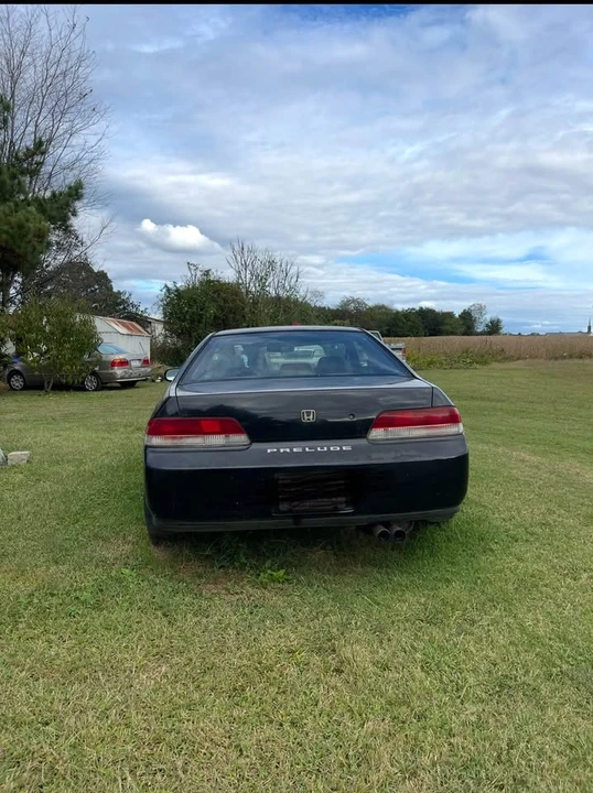 2000 Honda Prelude 5th Gen - Image 4 of 8
