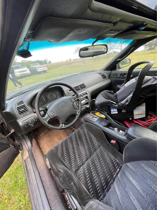 2000 Honda Prelude 5th Gen - Image 6 of 8