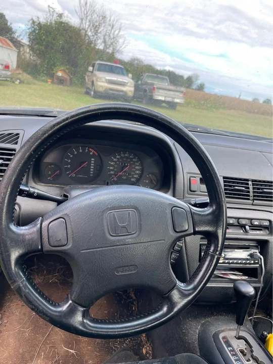 2000 Honda Prelude 5th Gen - Image 7 of 8
