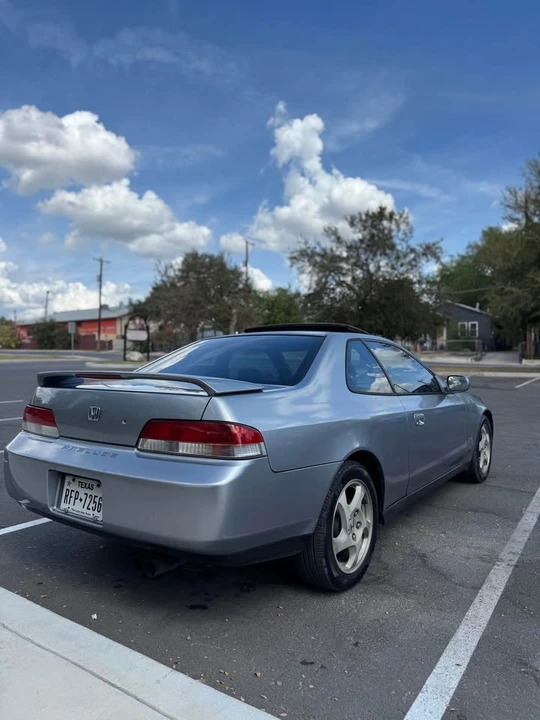 2000 Honda Prelude 5th Gen - Image 8 of 9