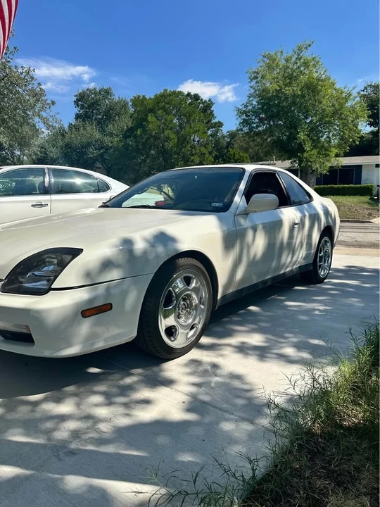 2000 Honda Prelude 5th Gen - Image 4 of 7