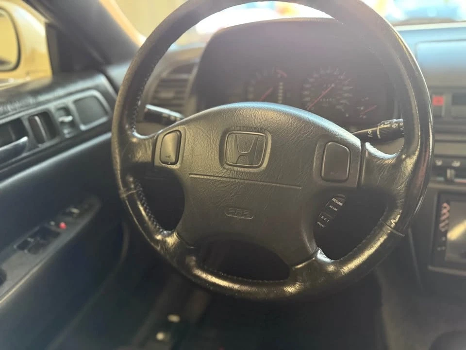 2000 Honda Prelude 5th Gen - Image 17 of 19