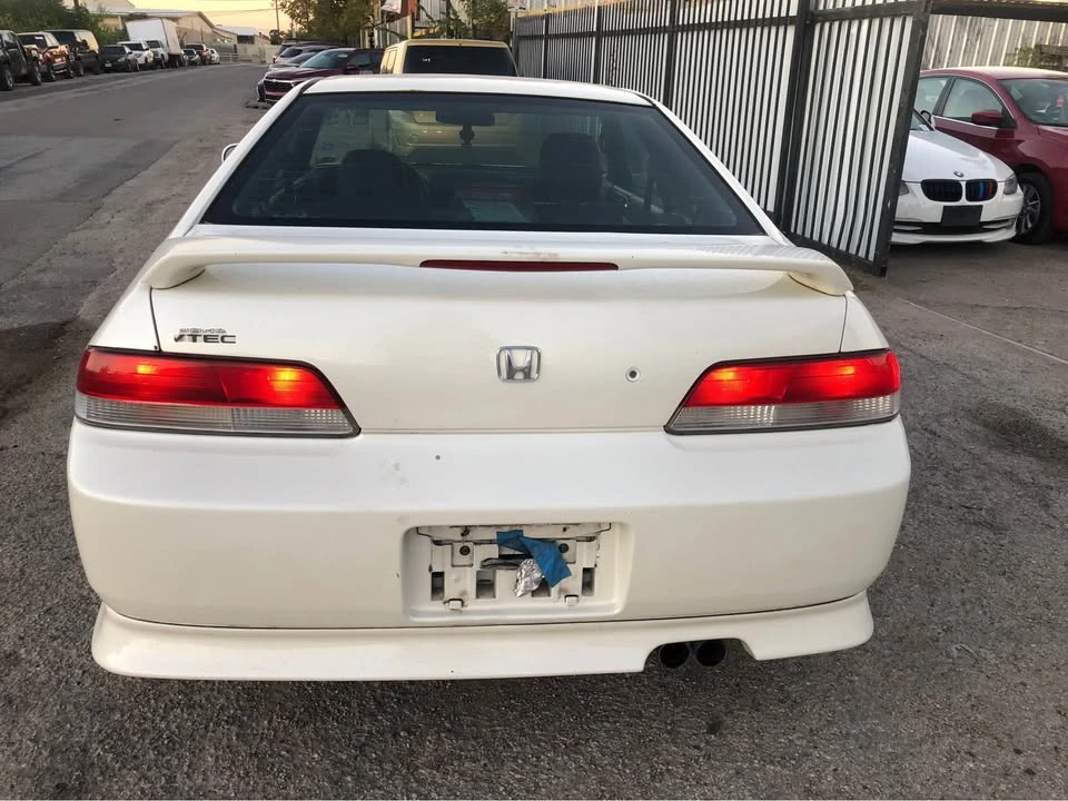 2000 Honda Prelude 5th Gen - Image 7 of 20