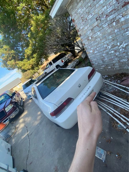 2000 Honda Prelude 5th Gen - Image 10 of 17