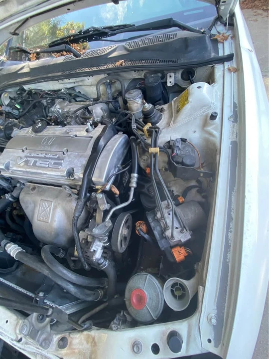 2000 Honda Prelude 5th Gen - Image 15 of 17