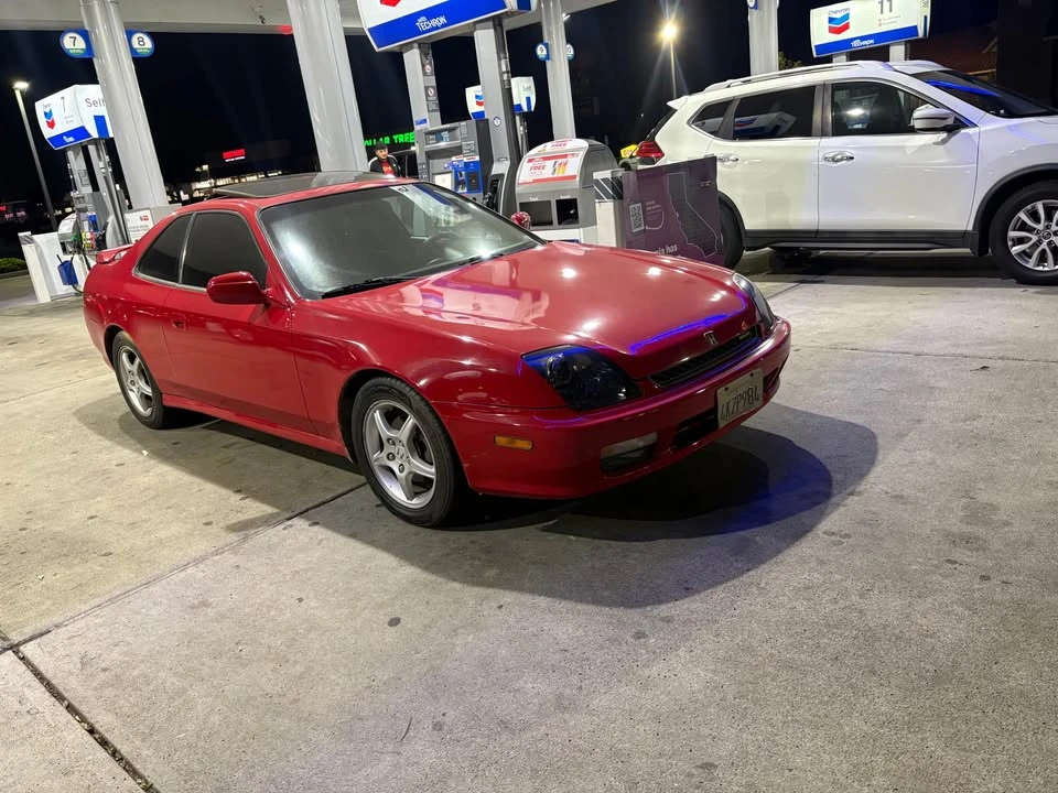 2000 Honda Prelude 5th Gen - Image 2 of 5