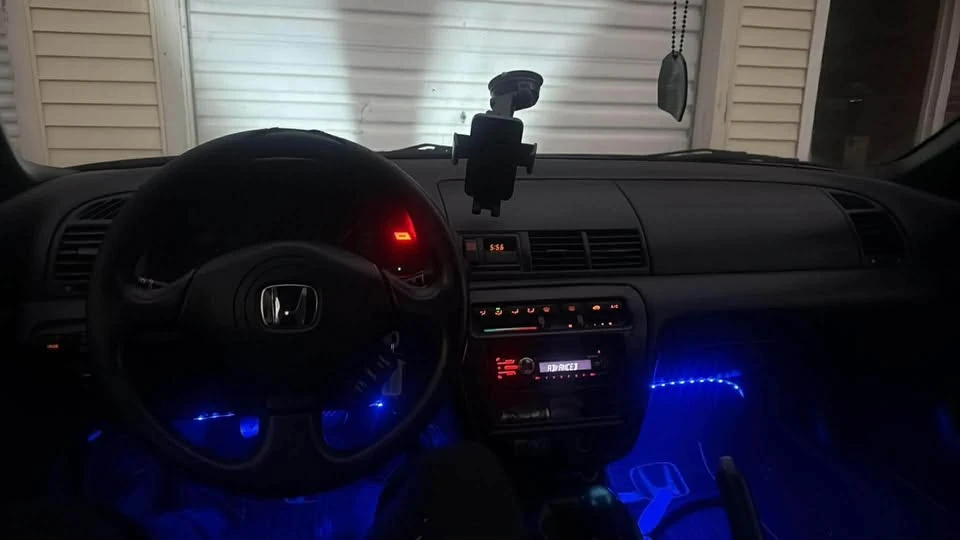 2000 Honda Prelude 5th Gen - Image 5 of 8