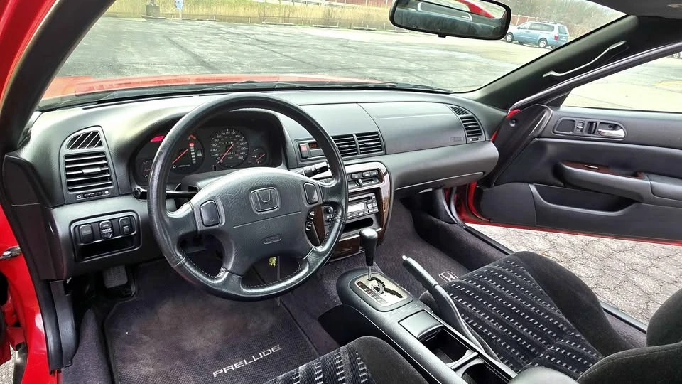 2000 Honda Prelude 5th Gen - Image 15 of 19