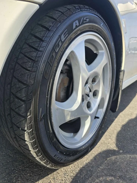2000 Honda Prelude 5th Gen - Image 14 of 16