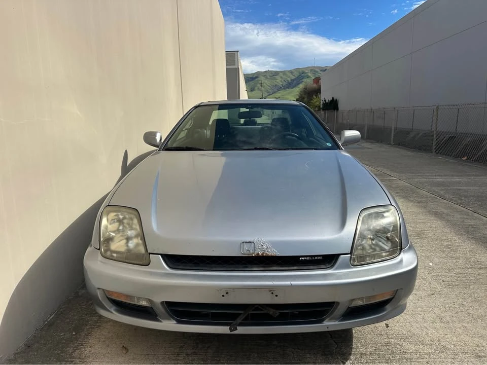 2000 Honda Prelude 5th Gen - Image 2 of 20