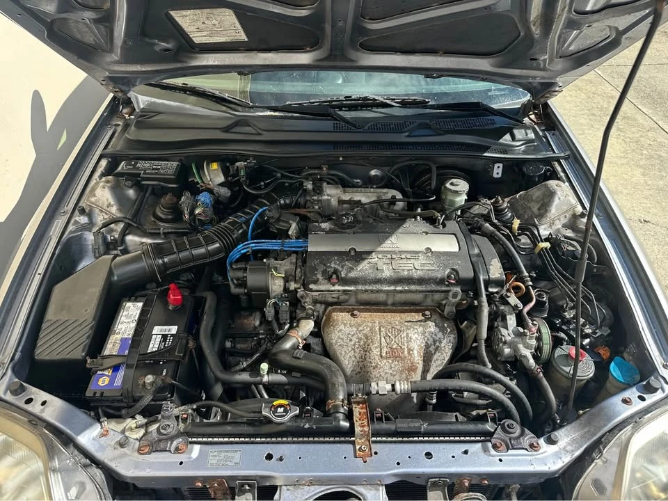 2000 Honda Prelude 5th Gen - Image 18 of 20
