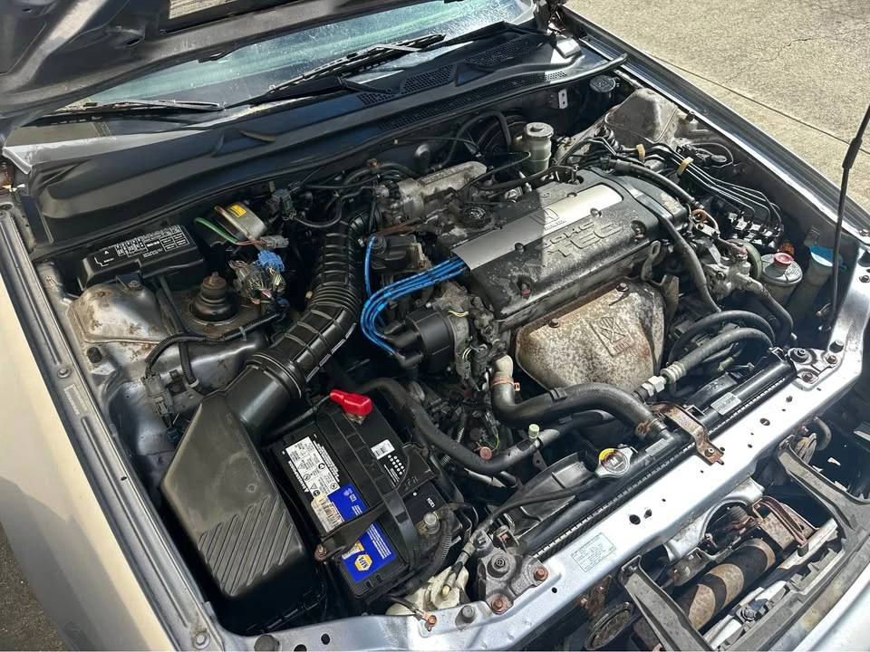 2000 Honda Prelude 5th Gen - Image 17 of 20