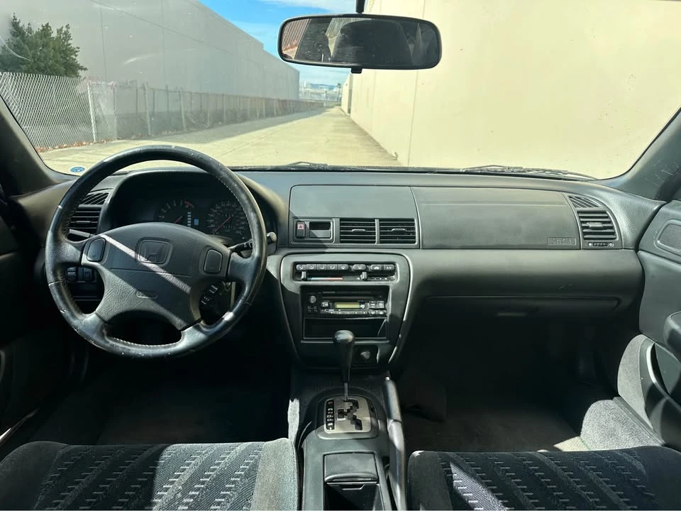 2000 Honda Prelude 5th Gen - Image 10 of 20
