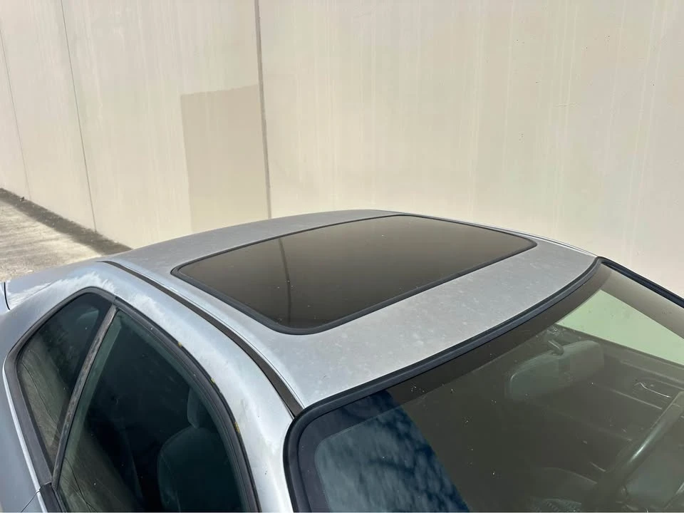 2000 Honda Prelude 5th Gen - Image 9 of 20