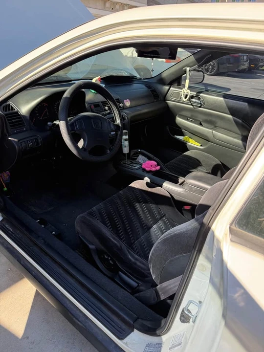 2000 Honda Prelude 5th Gen - Image 6 of 7