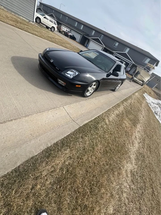 2000 Honda Prelude 5th Gen - Image 2 of 6
