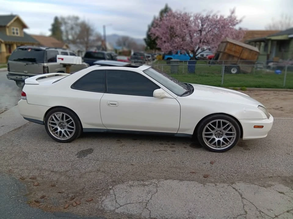 2000 Honda Prelude 5th Gen - Image 10 of 11