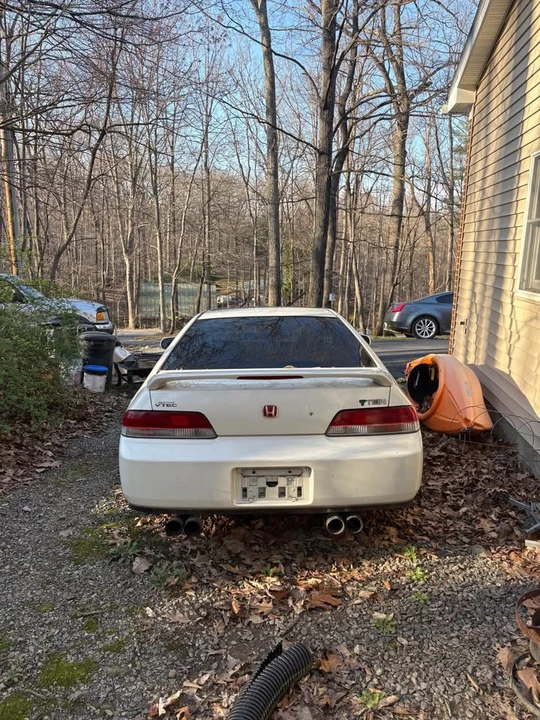 2000 Honda Prelude 5th Gen - Image 2 of 9