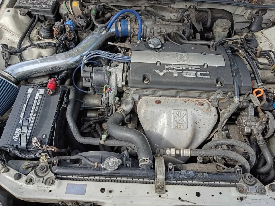 2000 Honda Prelude 5th Gen - Image 9 of 11
