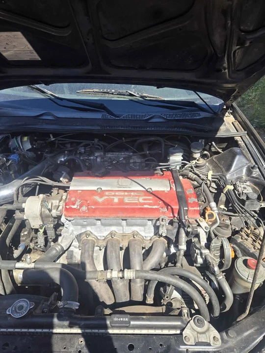 2000 Honda Prelude 5th Gen - Image 5 of 6