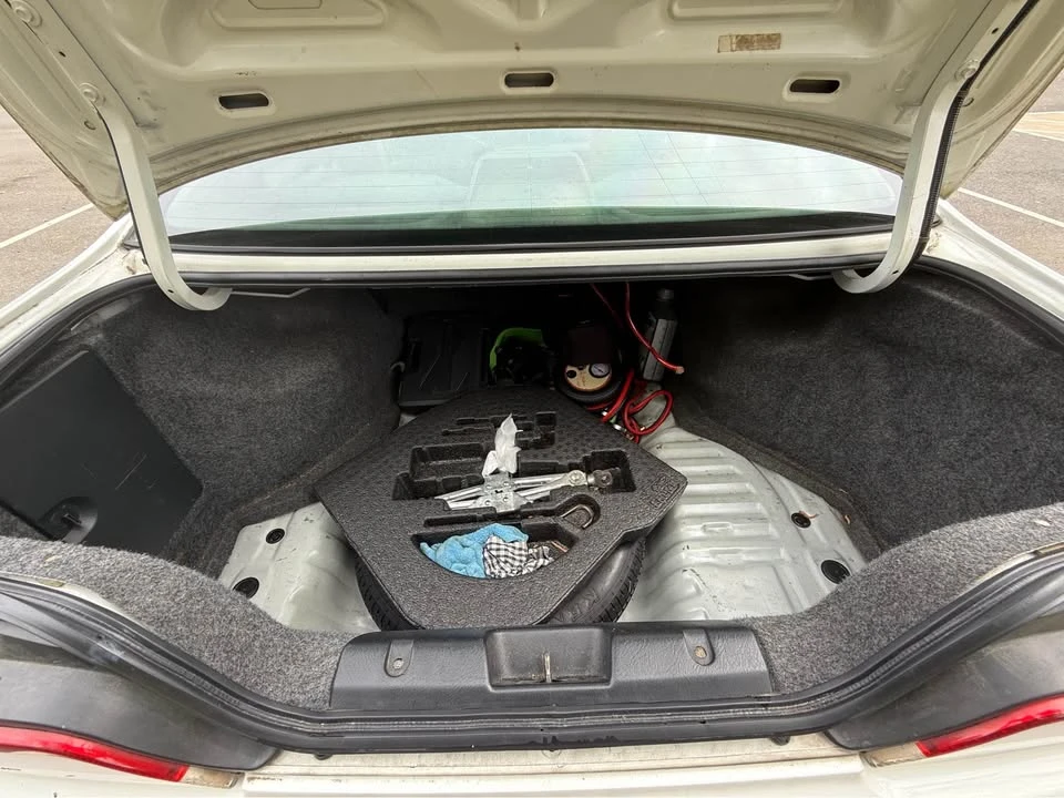 2000 Honda Prelude 5th Gen - Image 15 of 20