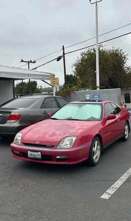 2000 Honda Prelude 5th Gen - Image 2 of 11